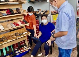 Marikina Shoe Bazaar Seeks To Help Makers Recover From Pandemic